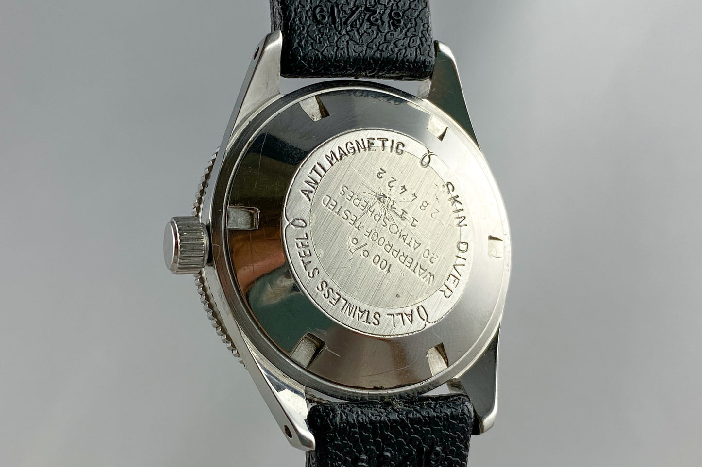 Montre vintage de plongée Electra Skin diver lip lumeville