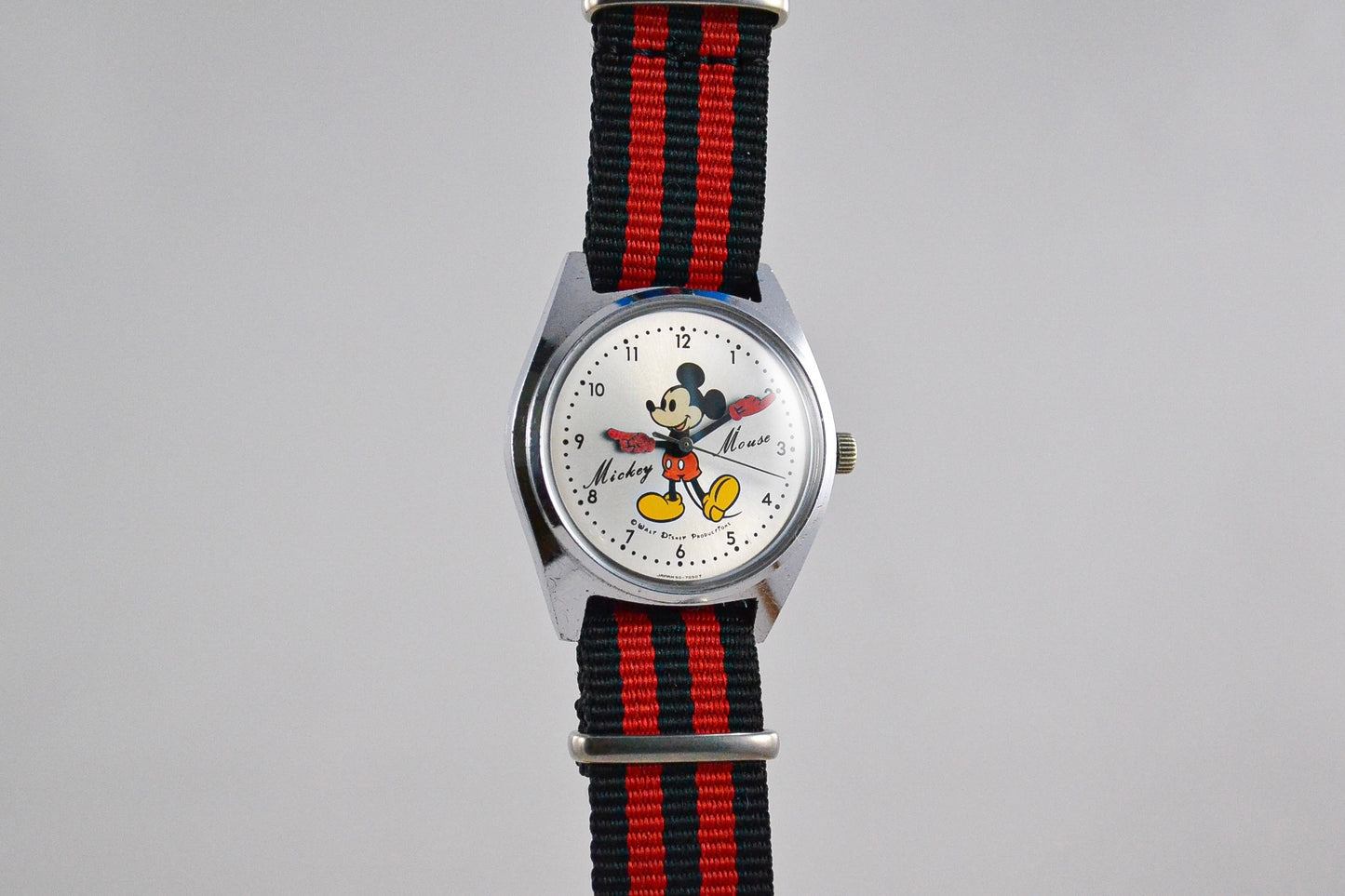 seiko mickey mouse 5000-7000 lumeville montre vintage