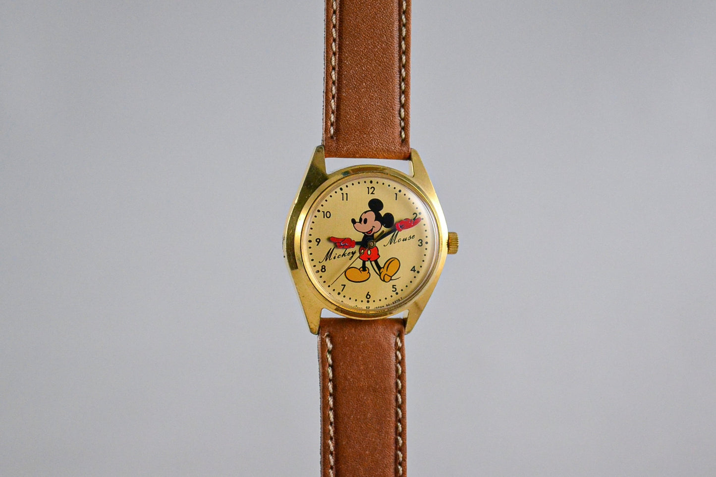 seiko mickey mouse disney time lumeville montre vintage