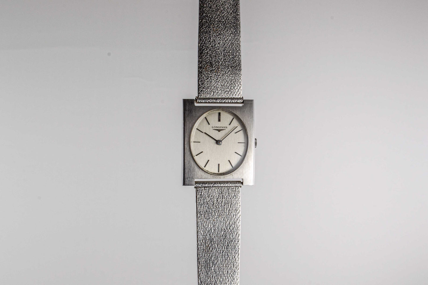 Longines Art Deco 8099 de 1974