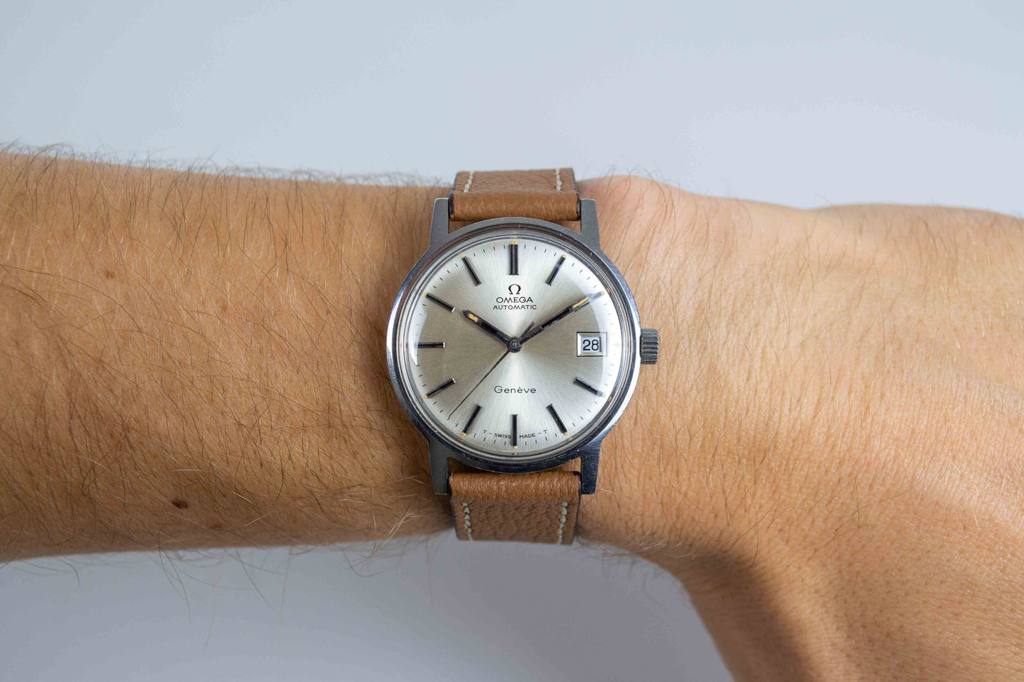 Omega Genève 166.070 lumeville montre vintageOmega Genève 166.070 lumeville montre vintage