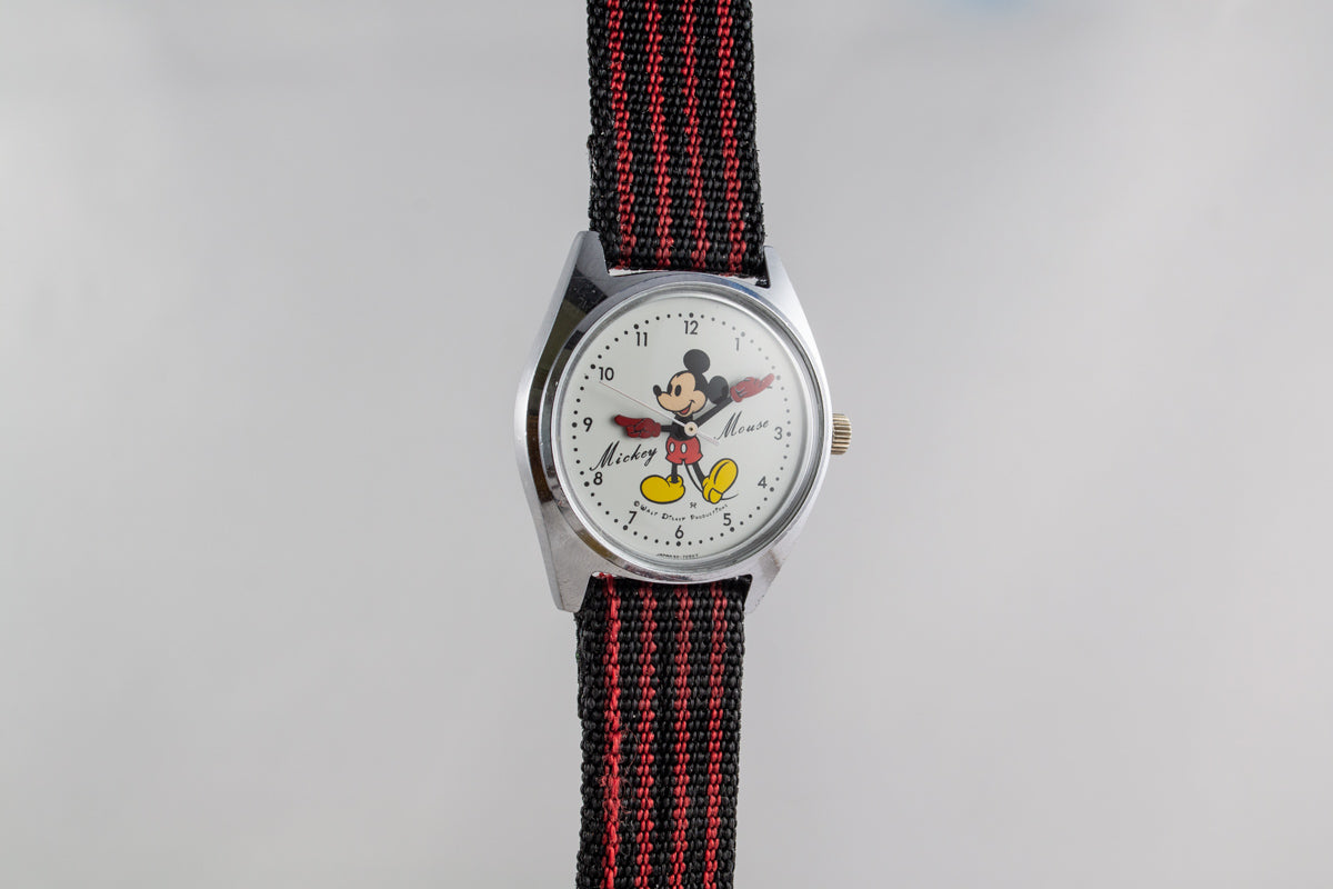 Seiko Mécanique Mickey Mouse Walt Disney 5000-7000 lumeville montre vintage