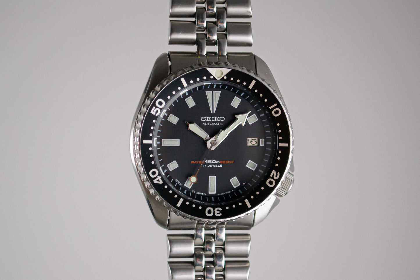 lumeville montre vintage Seiko Diver 7002-7001 JDM patine plongee icone