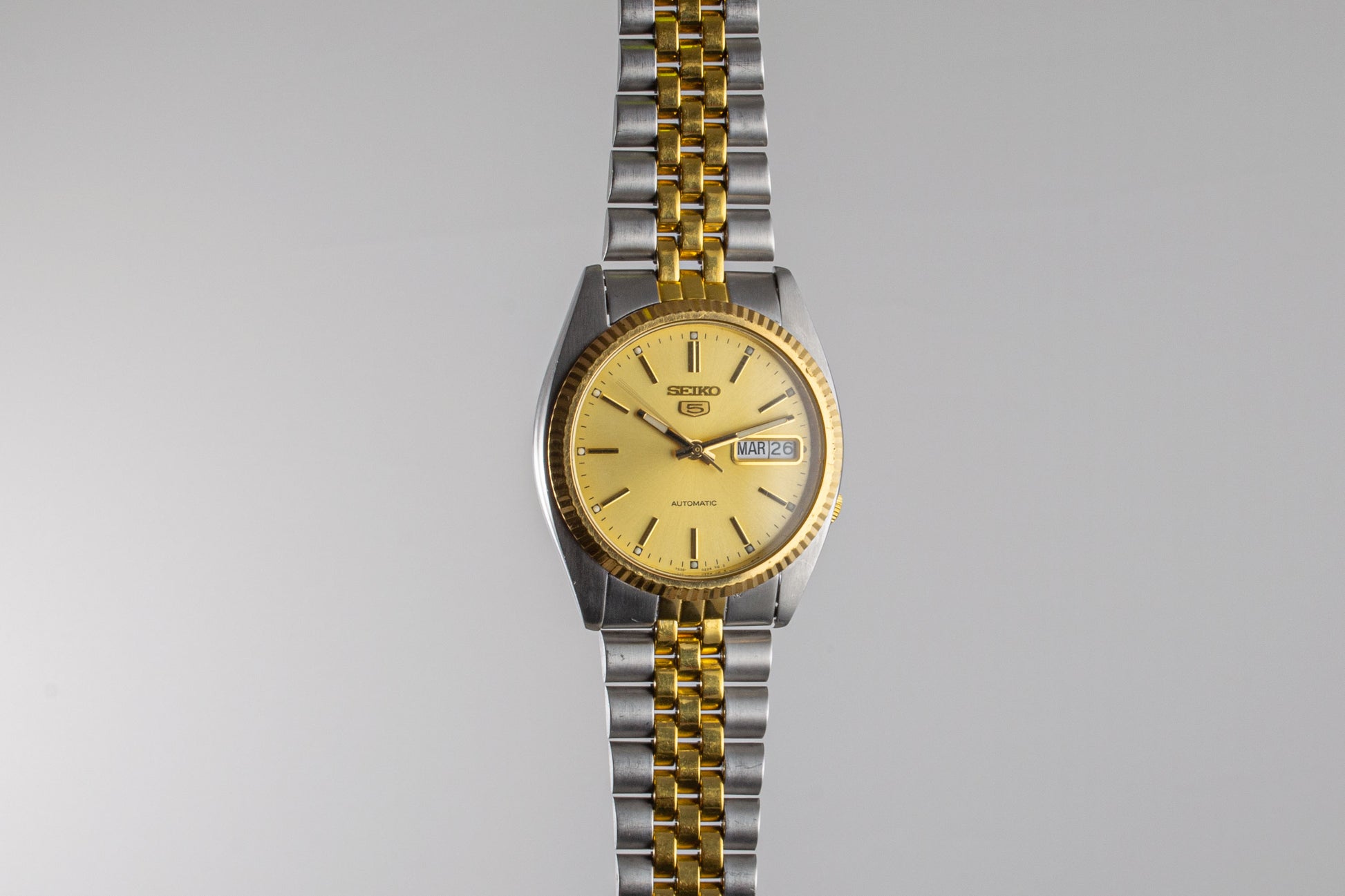 montre vintage Seiko "Datejust" SNXJ92 Or Acier lumeville