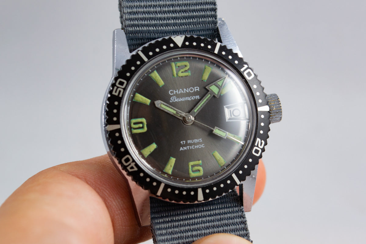 Chanor Besançon Diver mécanique lumeville montre vintage