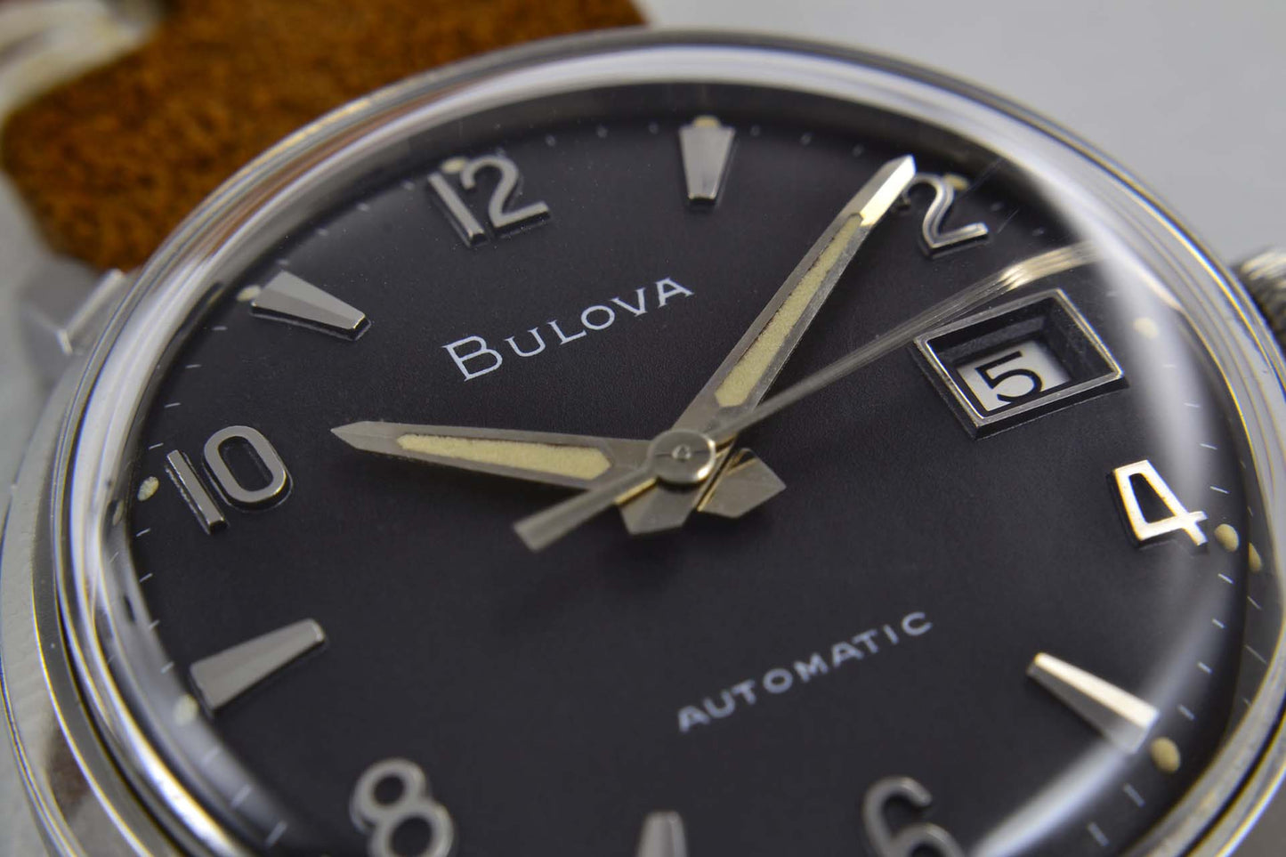 Bulova Black Matte Dial / Puffy Tritium hands - 1967 - LumeVille