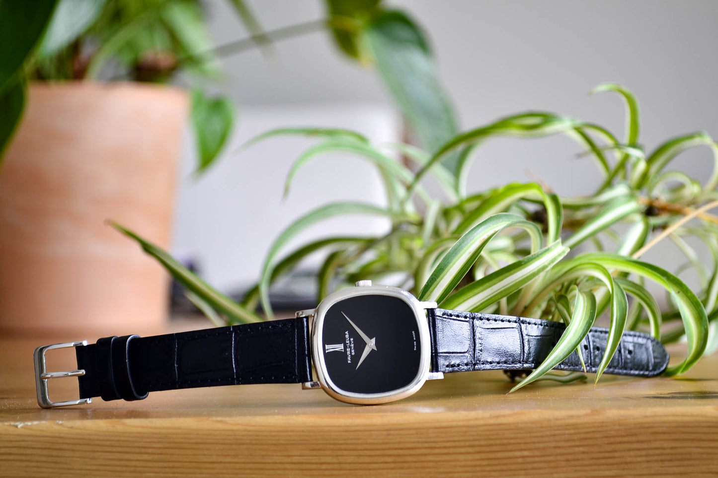 montre vintage lumeville peseux 7001 Favre-Leuba cadran noir laqué