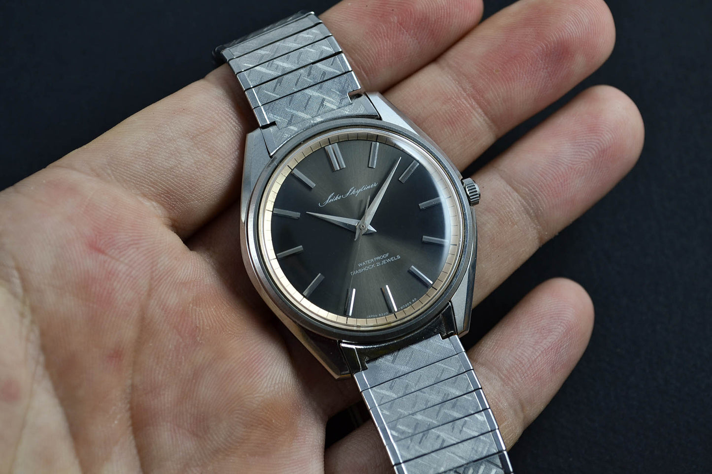 lumeville montre vintage Seiko Skyliner Gris Ardoise 6220-8010