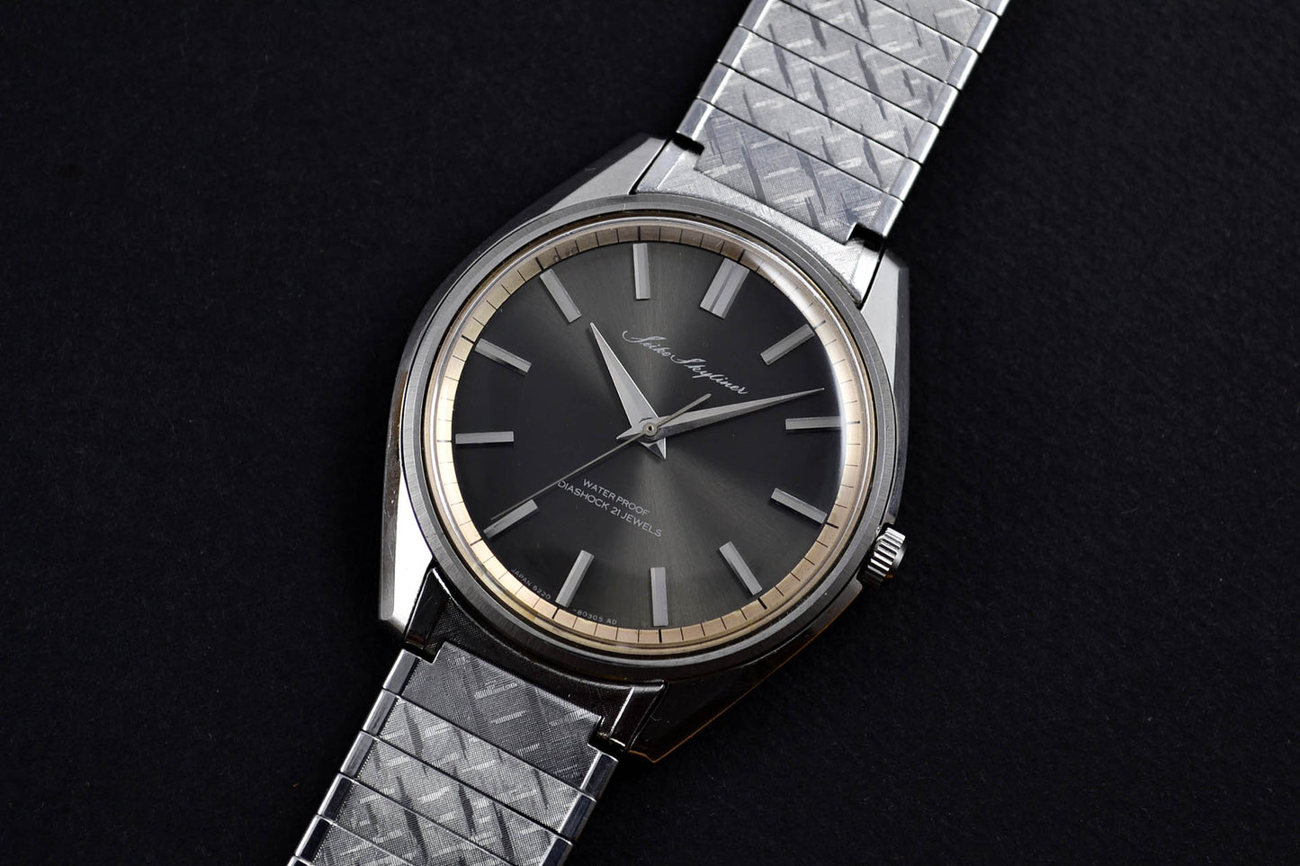lumeville montre vintage Seiko Skyliner Gris Ardoise 6220-8010
