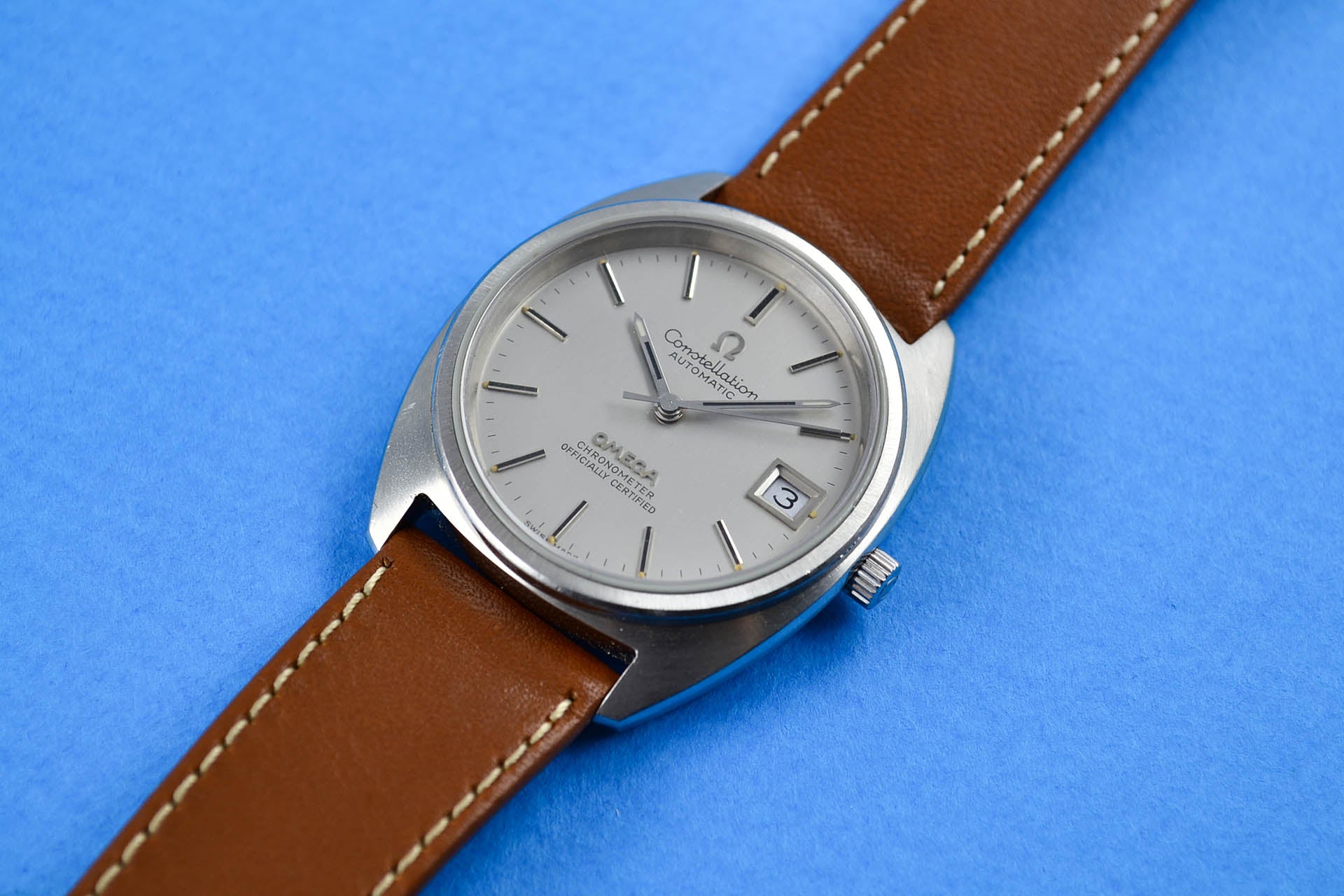 Omega Constellation C Shape 168.0056 lumeville montre vintage