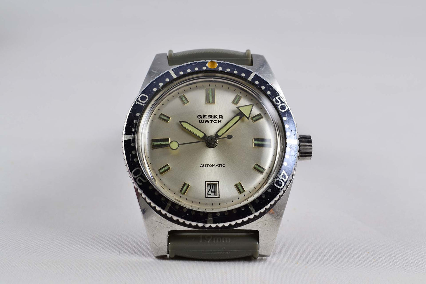 Gerka Skin Diver vers 1970 - LumeVille