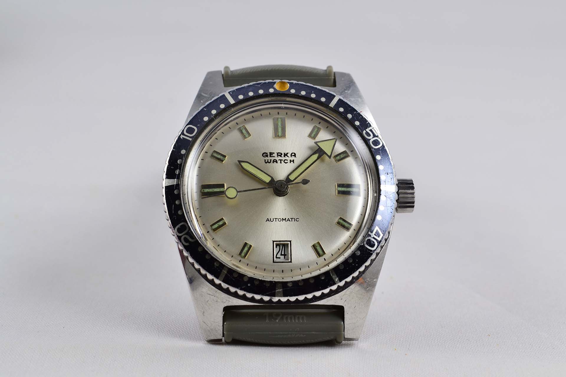 Gerka Skin Diver vers 1970 - LumeVille