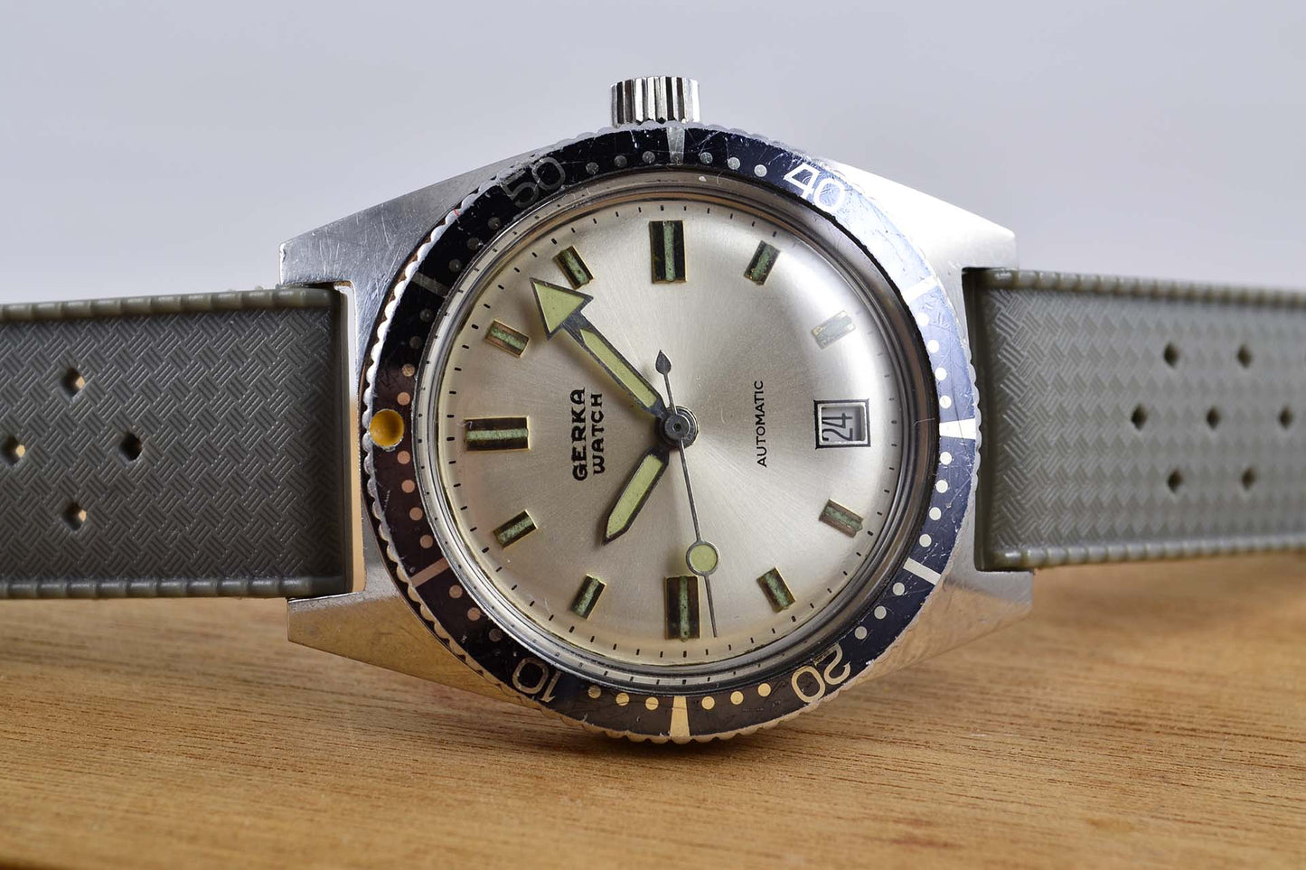 Gerka Skin Diver vers 1970 - LumeVille