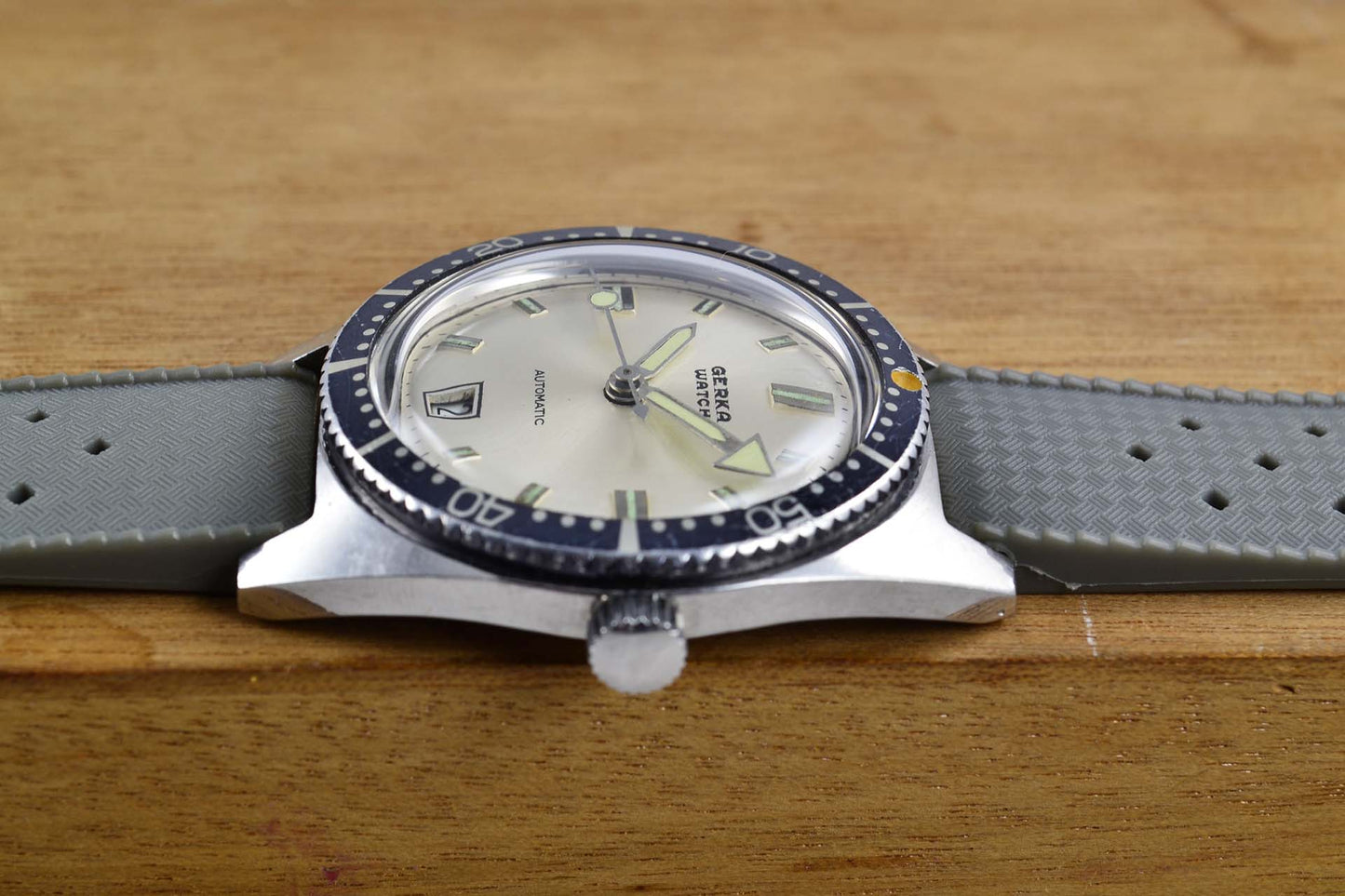 Gerka Skin Diver vers 1970 - LumeVille