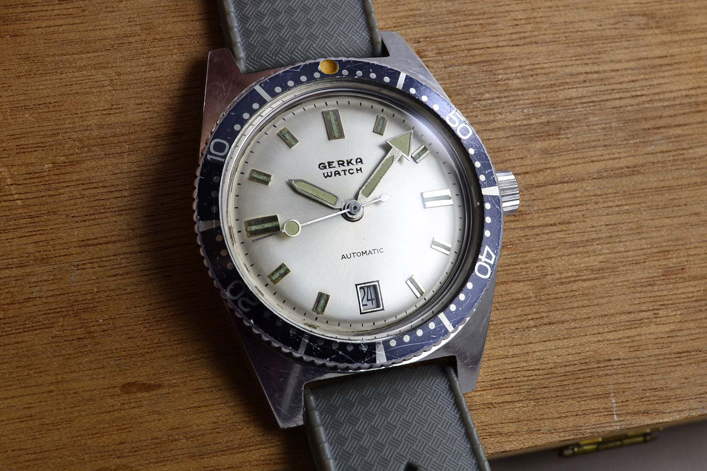 Gerka Skin Diver vers 1970 - LumeVille