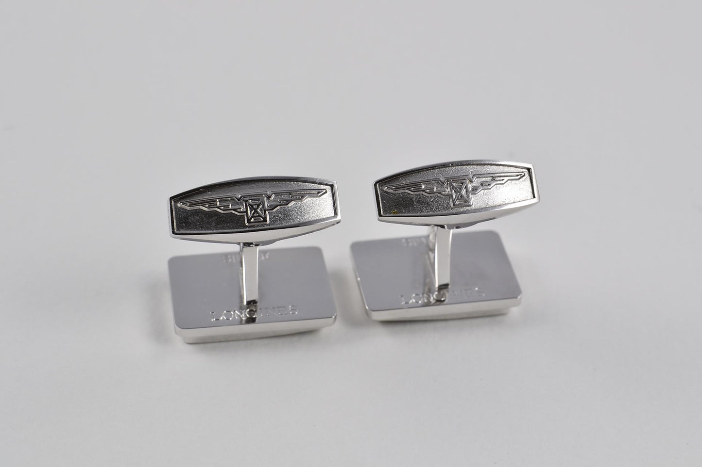Longines - Boutons de manchette et pince à cravate en argent et en onyx - LumeVille