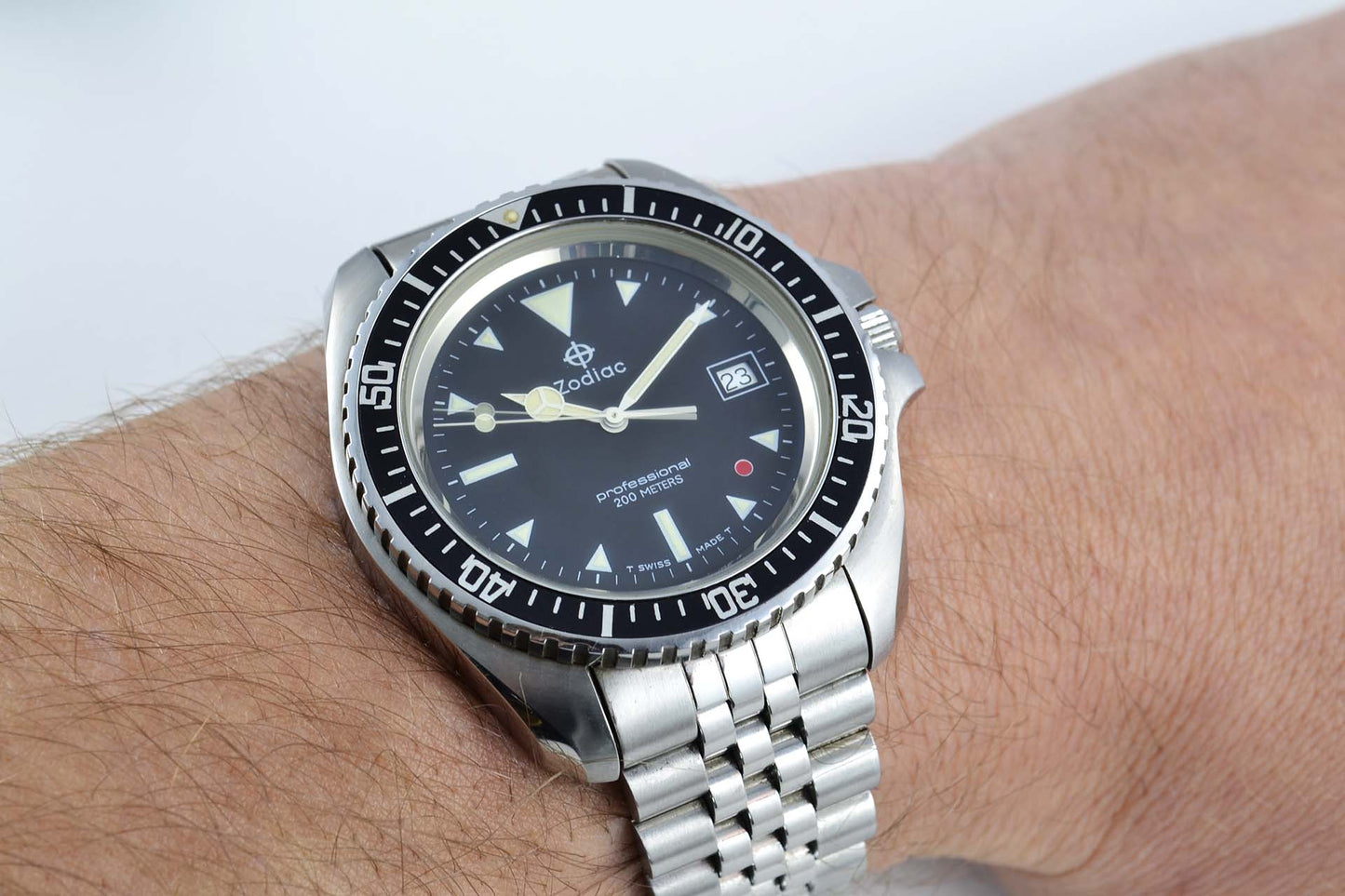 Zodiac Diver Red Dot Jumbo circa 1990 - LumeVille