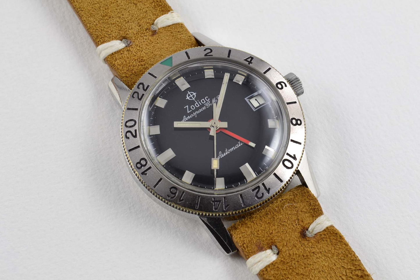 Zodiac Aerospace GMT circa 1960 - LumeVille