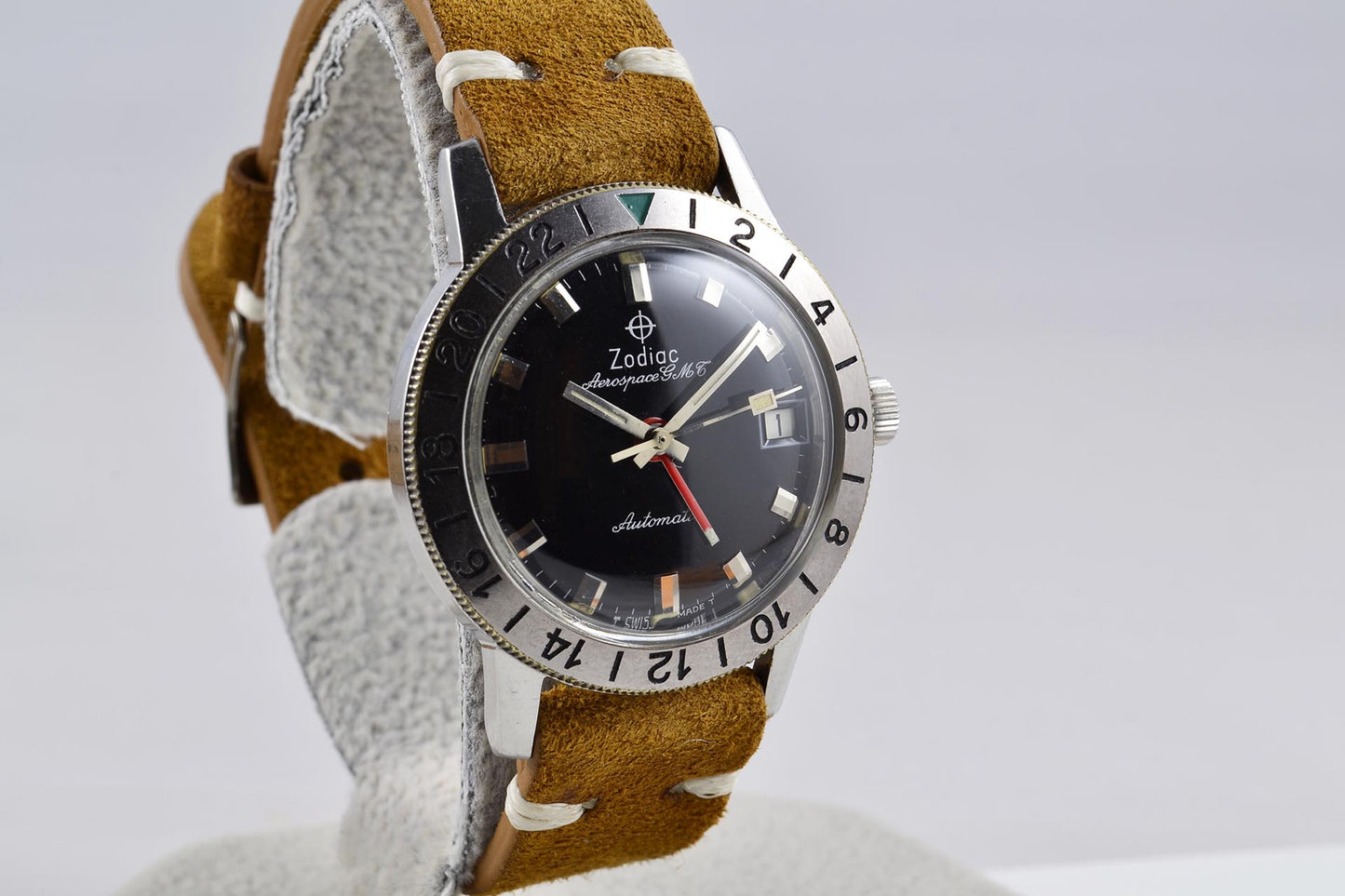 Zodiac Aerospace GMT circa 1960 - LumeVille