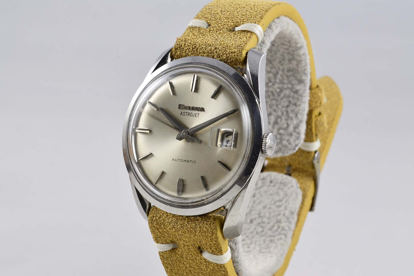 Bulova AstroJet circa 1960 - LumeVille