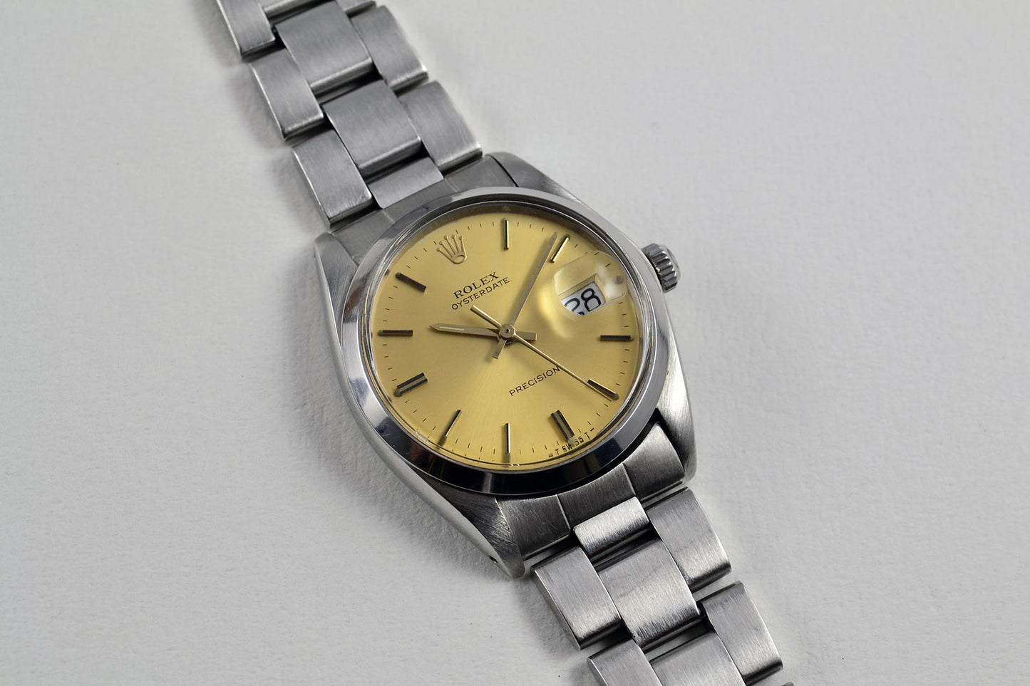 Rolex 6694 Champagne Dial 1972 - LumeVille