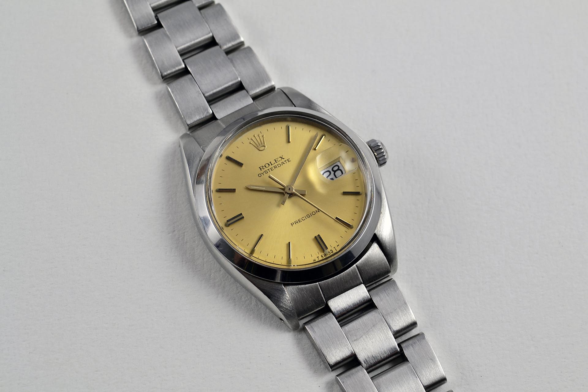 Rolex 6694 Champagne Dial 1972 - LumeVille