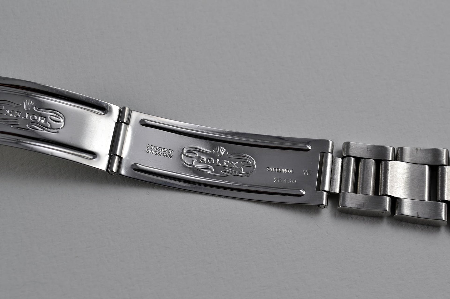 Rolex 6694 Champagne Dial 1972 - LumeVille