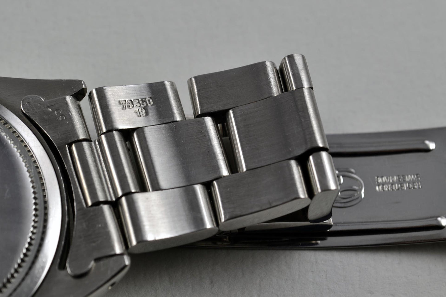 Rolex 6694 Champagne Dial 1972 - LumeVille