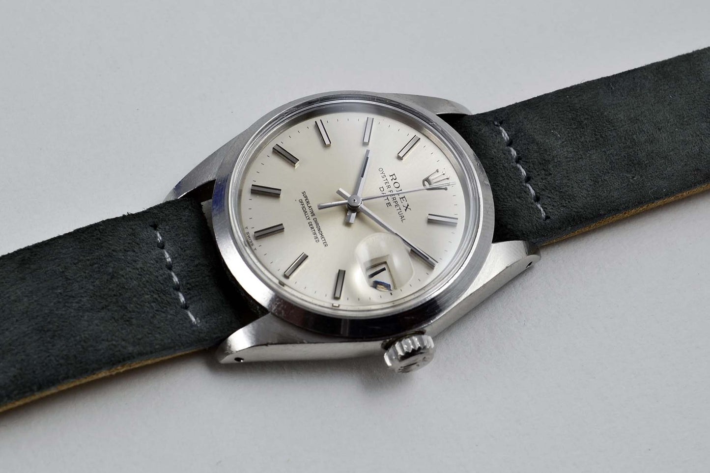 Rolex 1500 Oyster Perpetual Date - 1972 - LumeVille