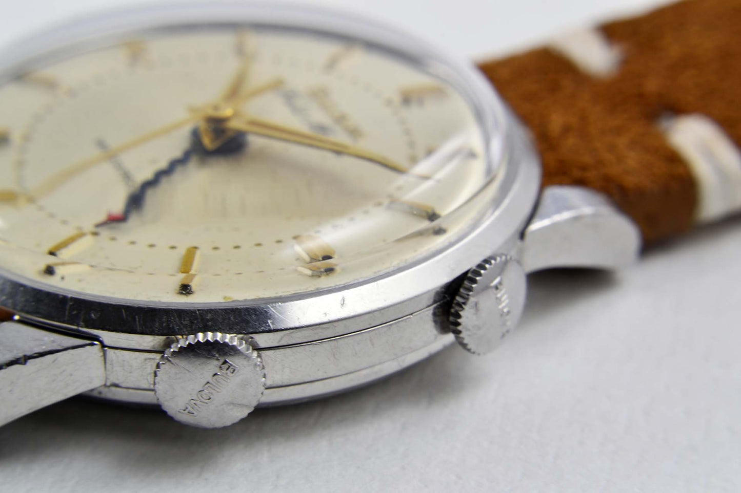 Bulova Wrist Alarm de 1960 - LumeVille