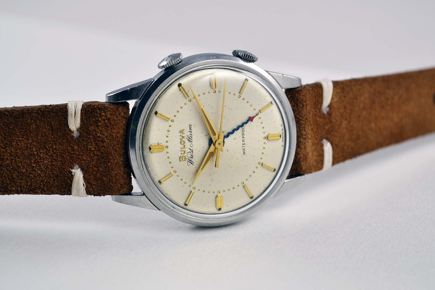 Bulova Wrist Alarm de 1960 - LumeVille