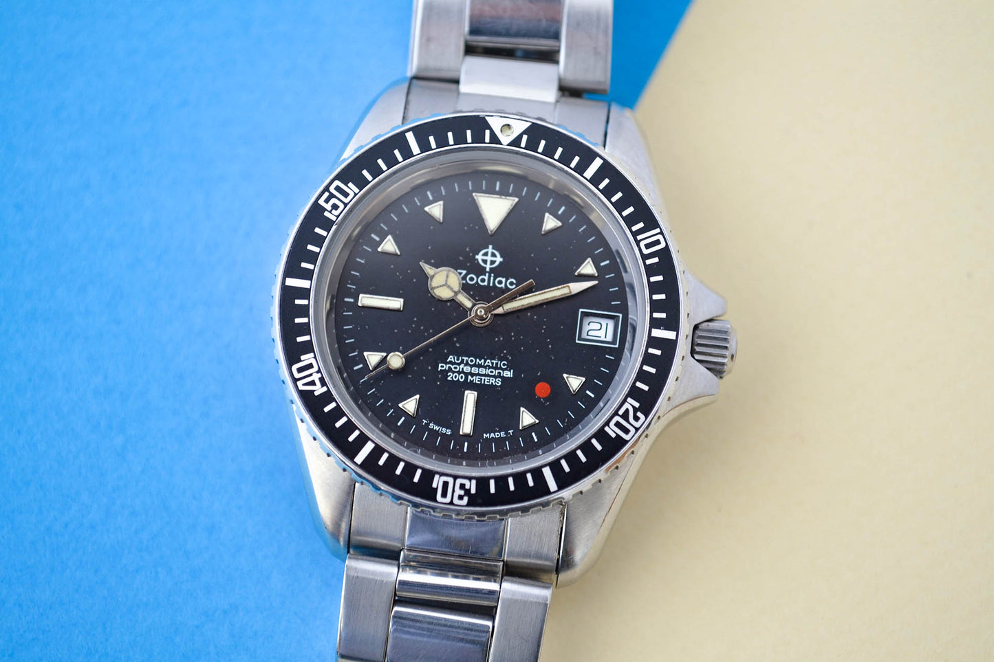 zodiac diver red dot 113.13.30 lumeville montre vintage
