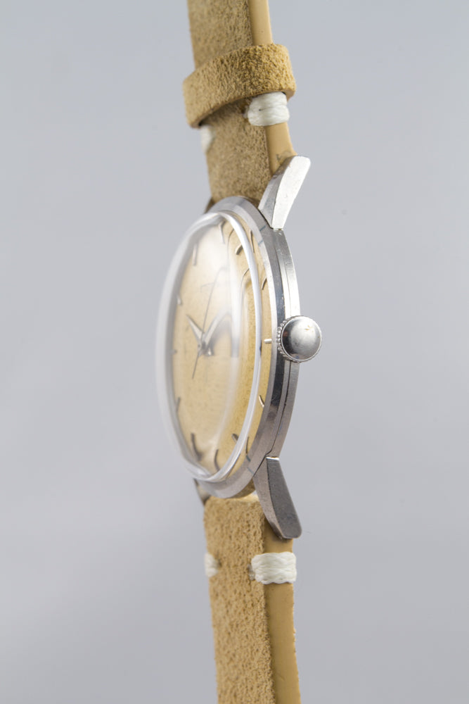 Eterna 3 aiguilles 1407 vers 1950 lumeville montre vintage
