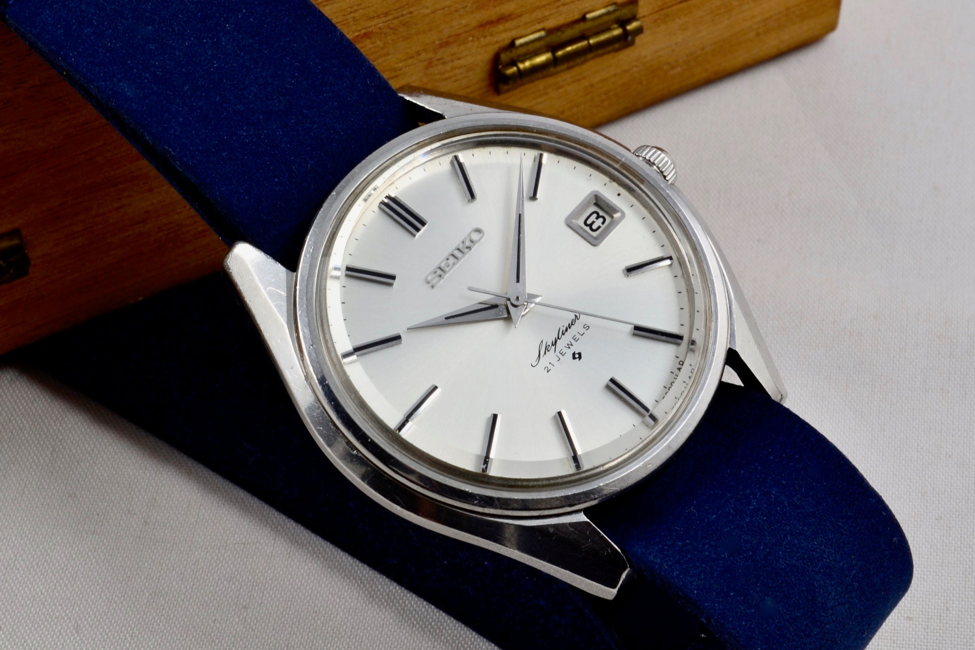 Seiko Skyliner 6102-8000 de septembre 1968 - LumeVille