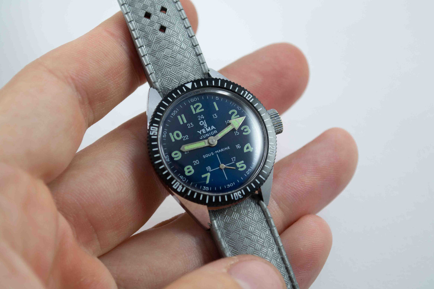 Yema Junior Sous Marine Bleue superman lumeville montre vintage