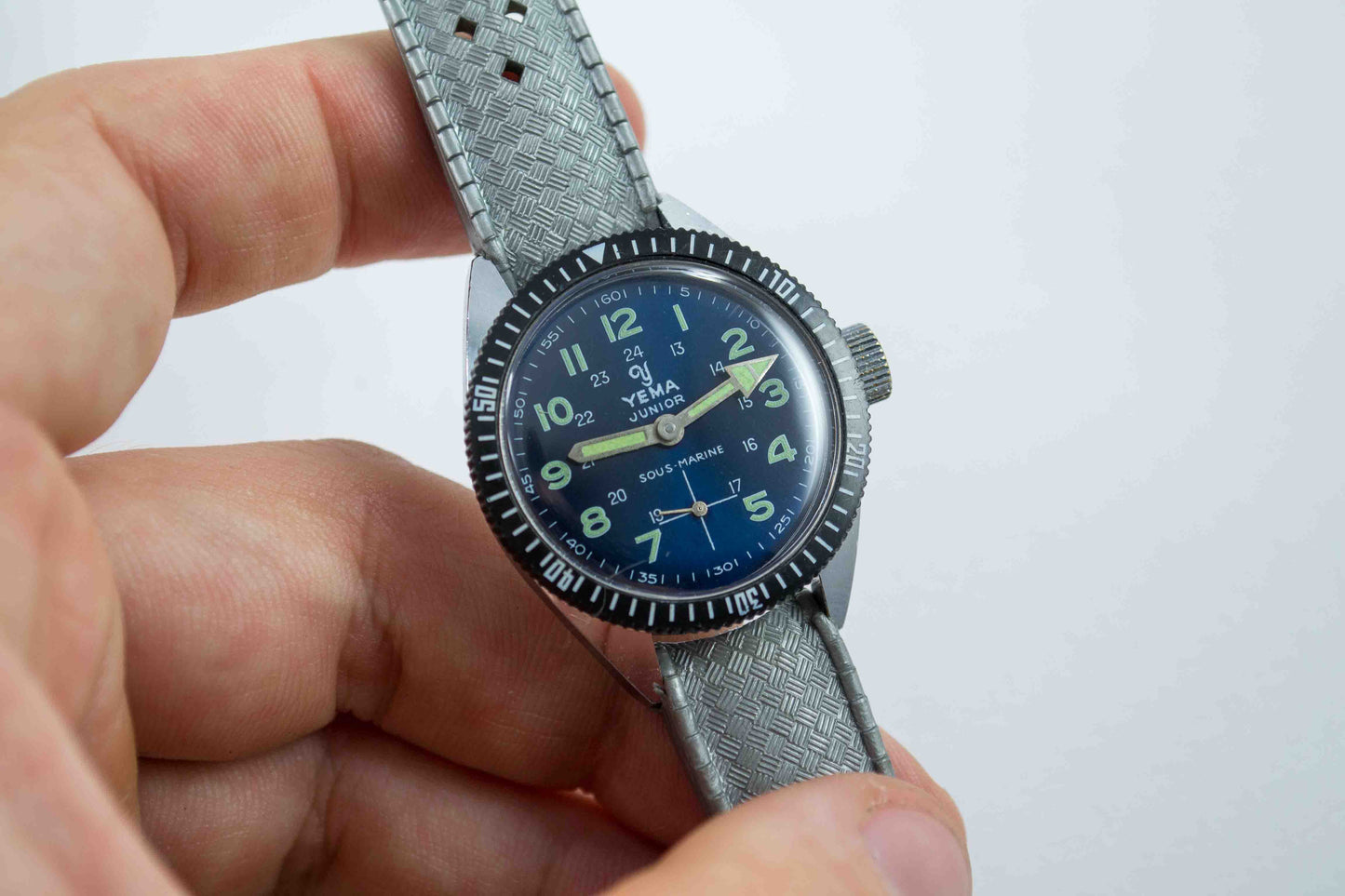 Yema Junior Sous Marine Bleue superman lumeville montre vintage