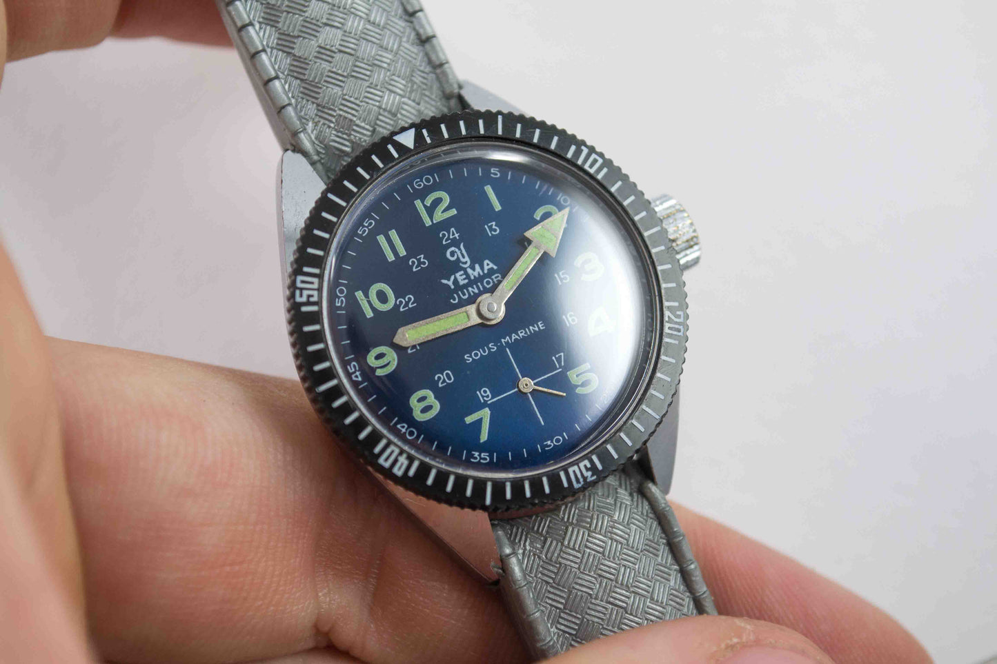 Yema Junior Sous Marine Bleue superman lumeville montre vintage