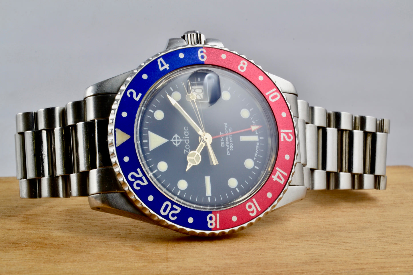 Zodiac GMT Pepsi 806.21.03 vers 1990 - LumeVille