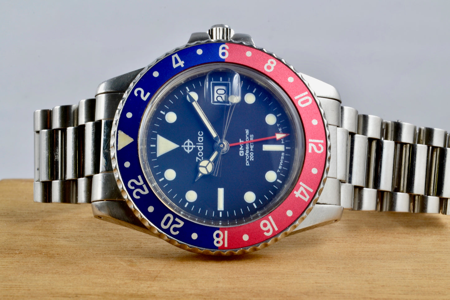 Zodiac GMT Pepsi 806.21.03 vers 1990 - LumeVille