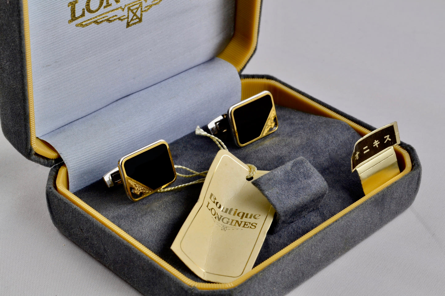 Boutons de manchette Longines pierre d'onyx fin 1980 - LumeVille
