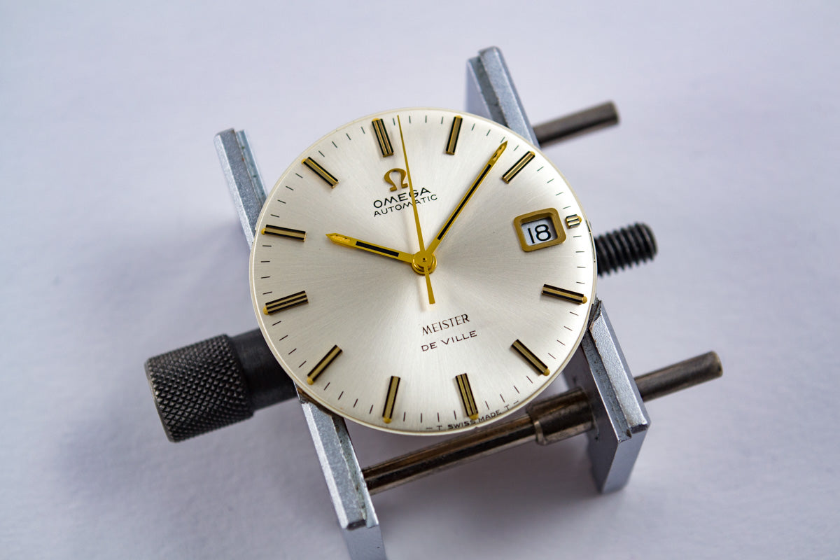Omega Deville Meister 166.033 lumeville montre vintage