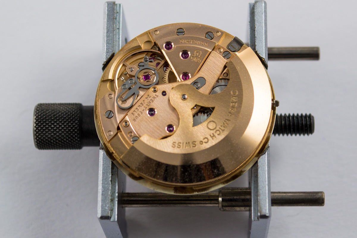 Omega Deville Meister 166.033 lumeville montre vintage