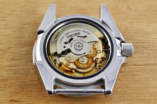 Seiko Diver watch submerged, the two fatal errors