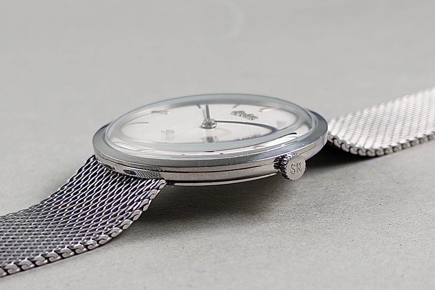 Eska St. Moritz 10-128 ultra-thin dress watch 1960s - vintage Swiss watch
