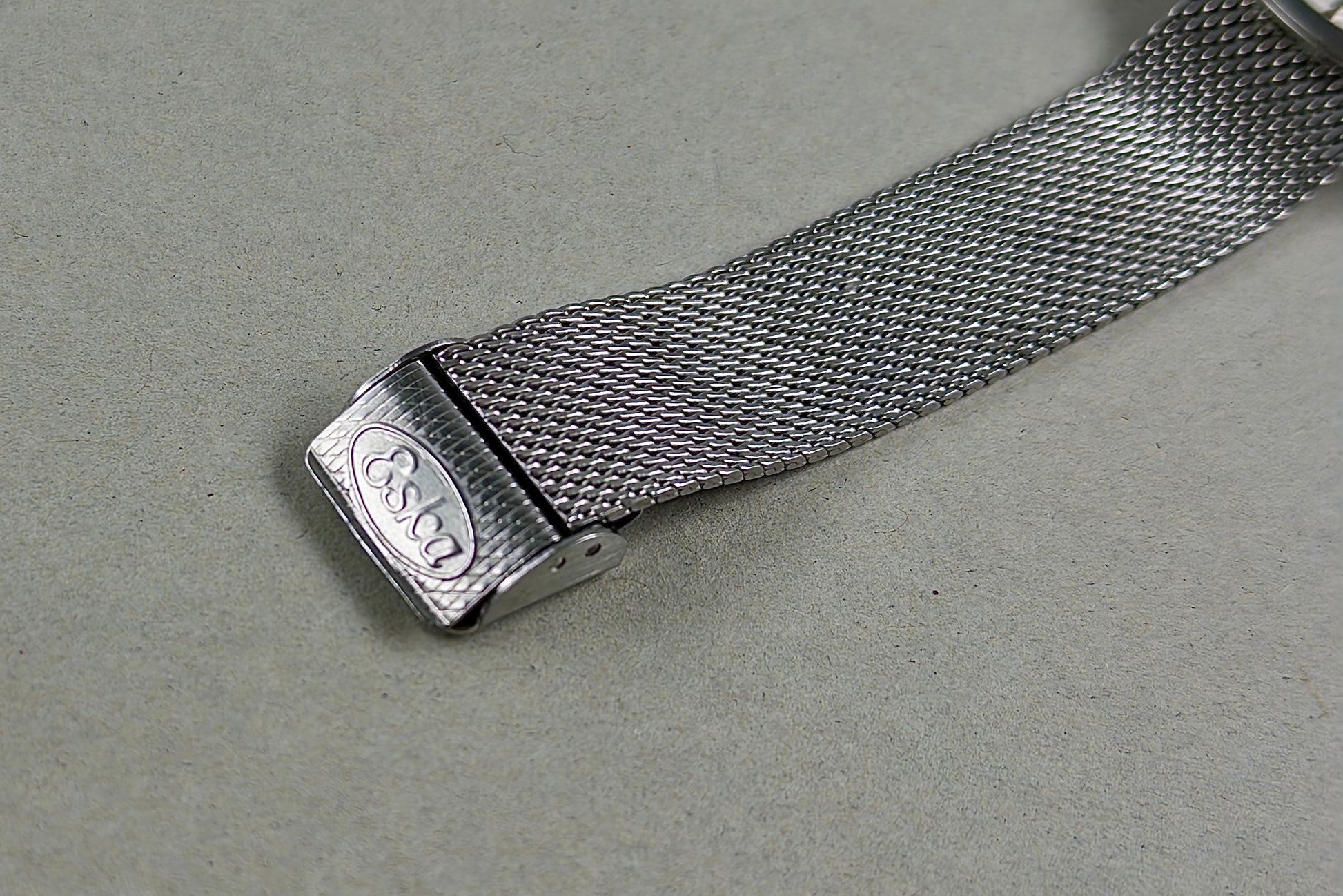 Eska St. Moritz 10-128 ultra-thin dress watch 1960s - vintage Swiss watch