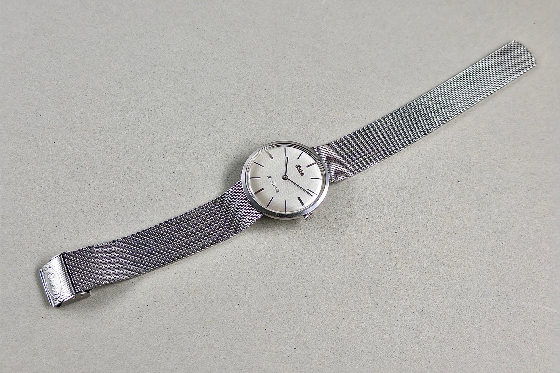 Eska St. Moritz 10-128 ultra-thin dress watch 1960s - vintage Swiss watch