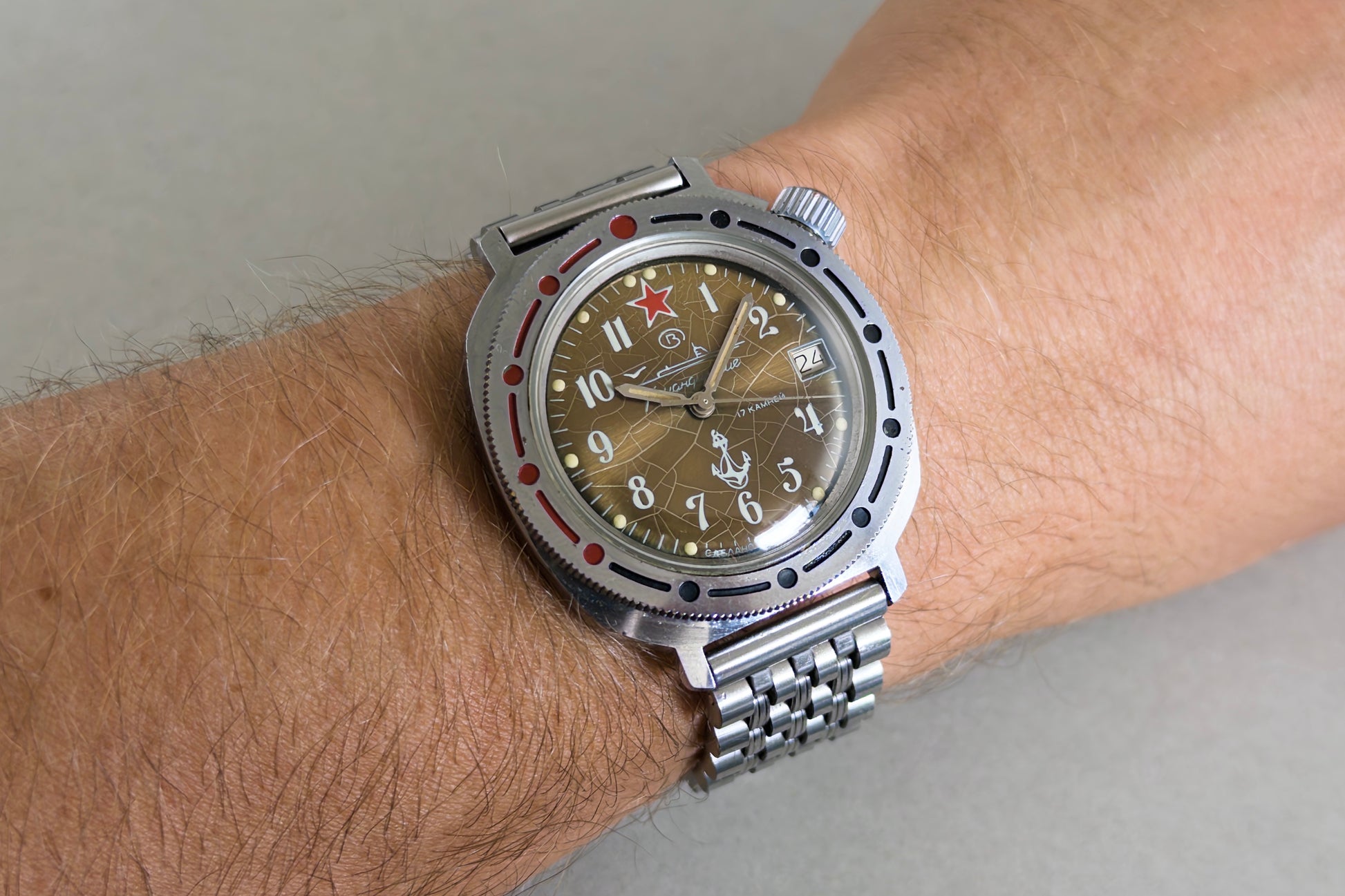 Vostok Komandirskie Tropical Spider worn on the wrist on its steel bracelet