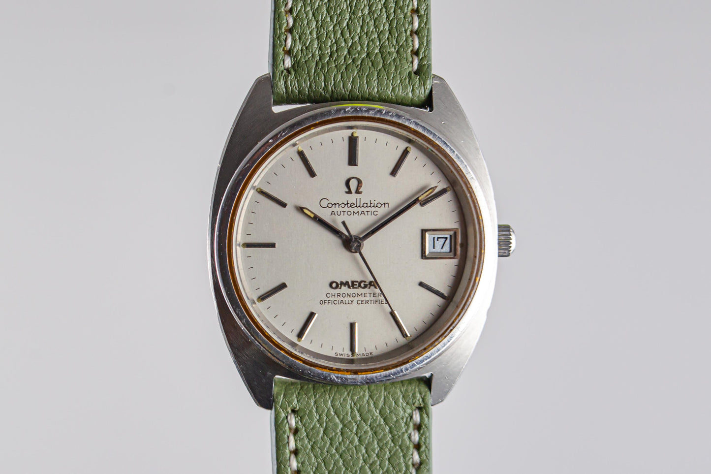 Omega Constellation C Shape 168.0056 lumeville montre vintage