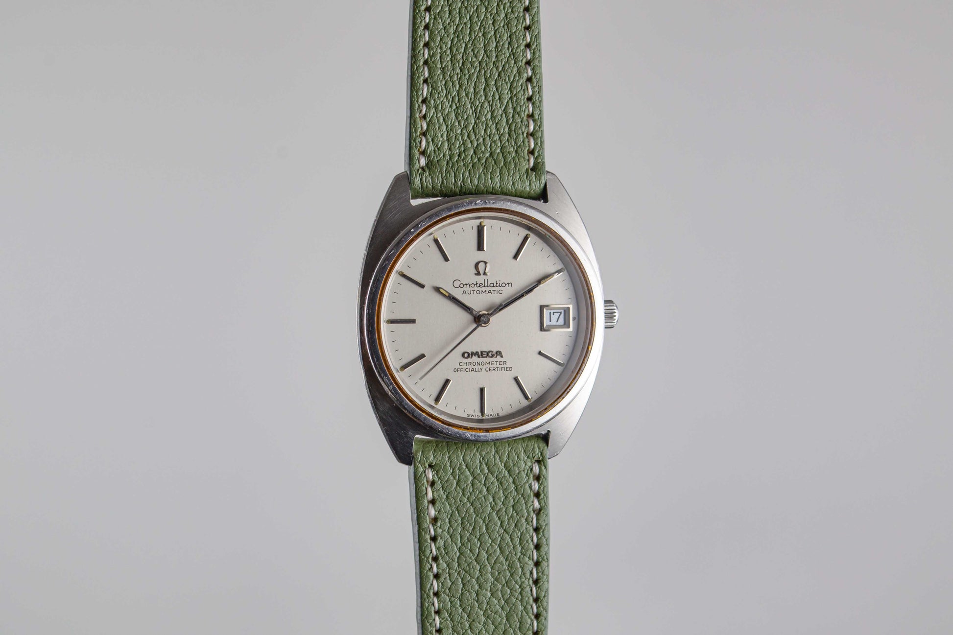 Omega Constellation C Shape 168.0056 lumeville montre vintage