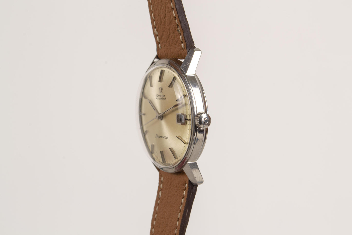 Omega Seamaster 166.037 SP lumeville montre vintage